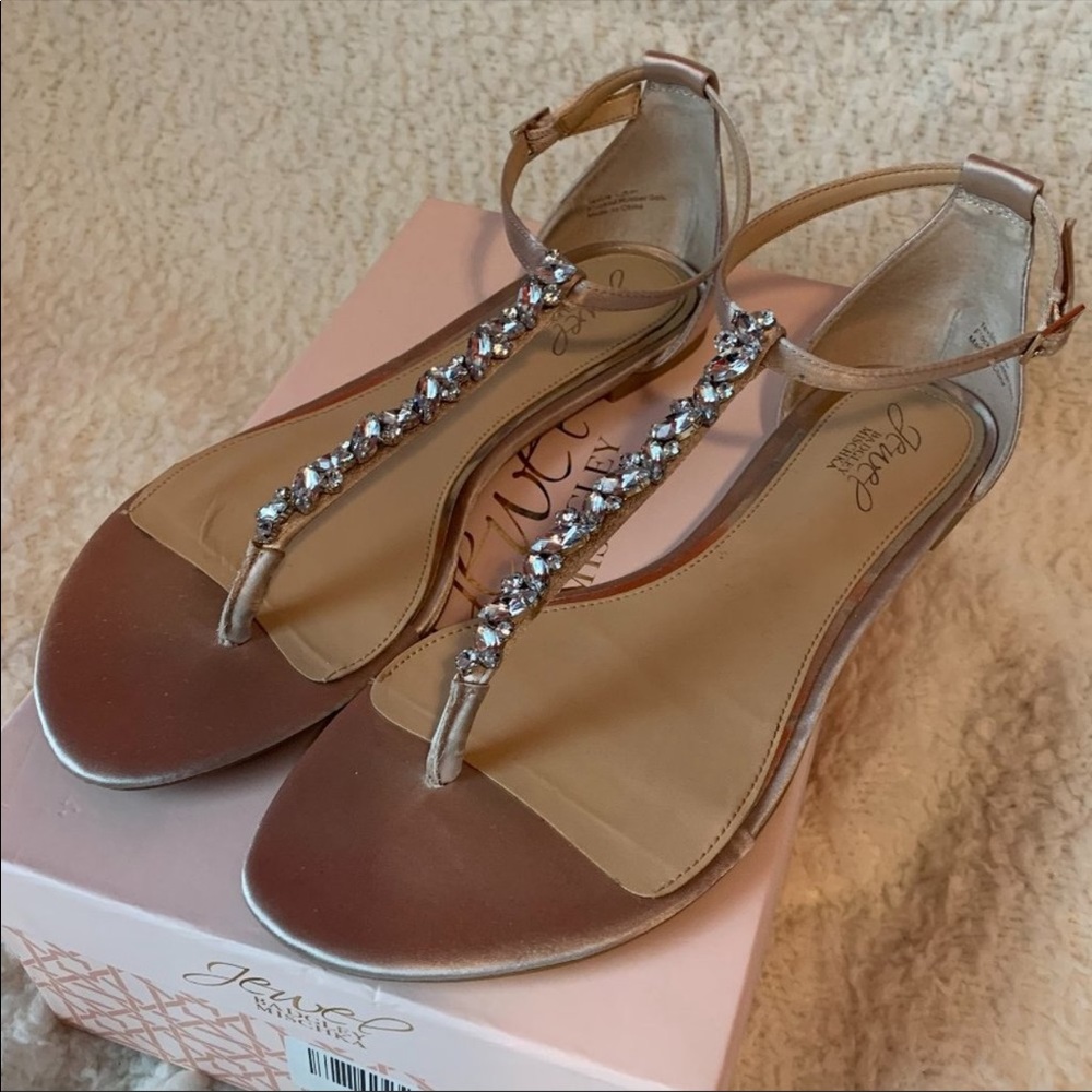 Jewel Badgley Mischka T strap sandal